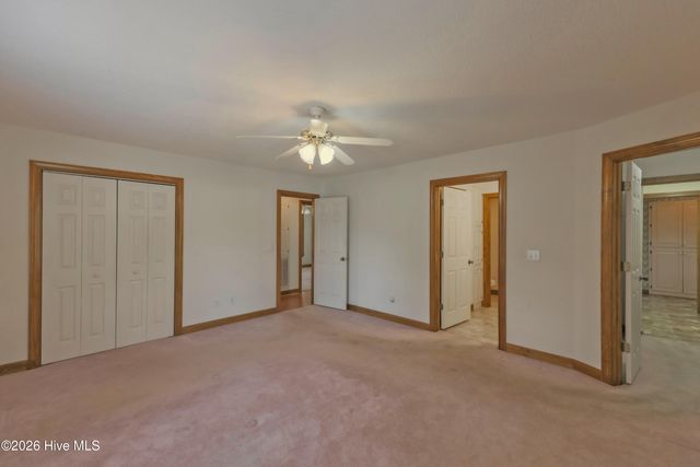 312 W Quinn Street, Beulaville, NC 28518