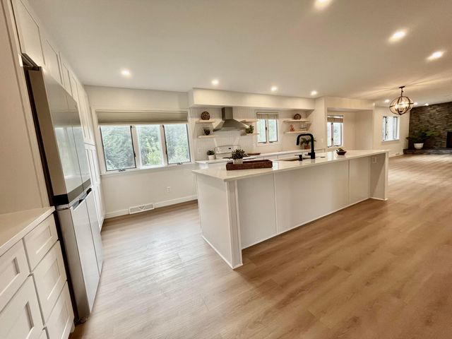 4755 Teter Court, Columbus, OH 43220
