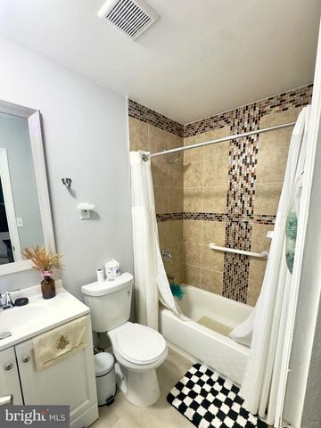 26 BAYBERRY LN, Willingboro, NJ 08046