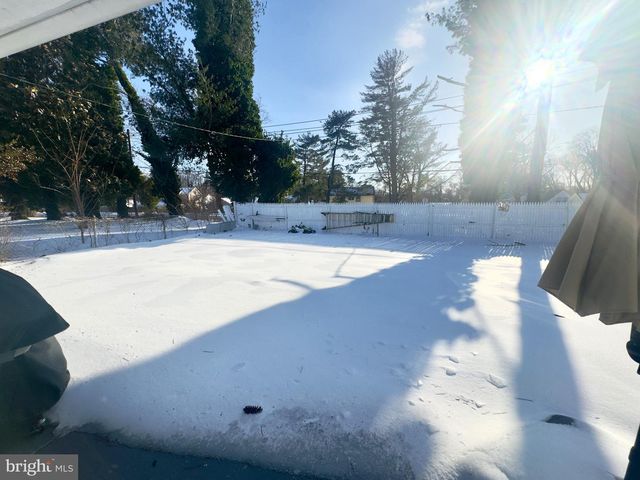 26 BAYBERRY LN, Willingboro, NJ 08046