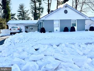 26 BAYBERRY LN, Willingboro, NJ 08046