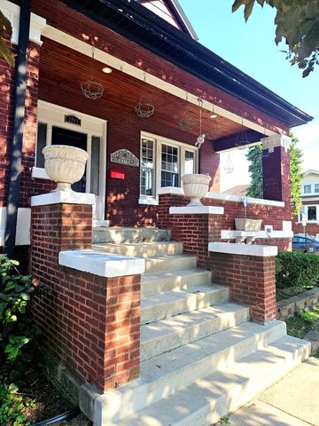 2241 S Austin Boulevard, Cicero, IL 60804