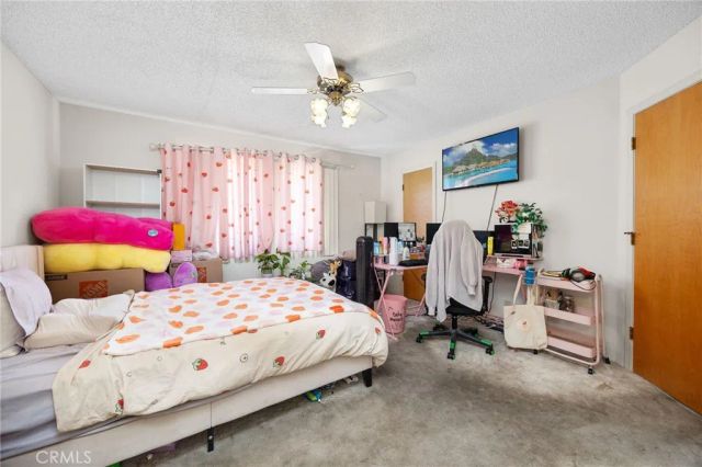 1083 Sombra Way, San Jacinto, CA 92582
