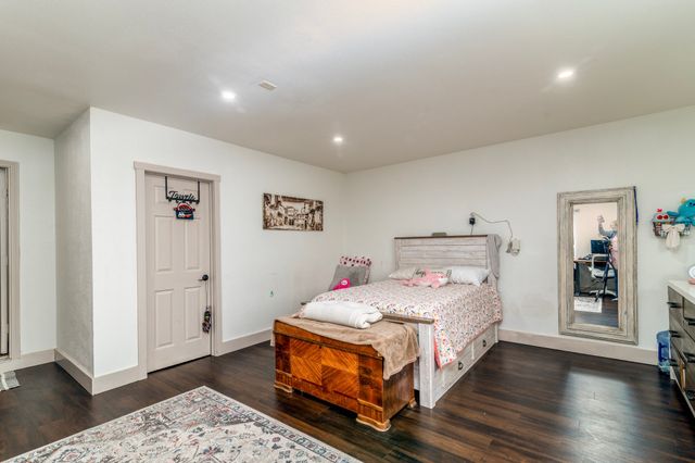 1849 Carver Drive, Carrollton, TX 75010