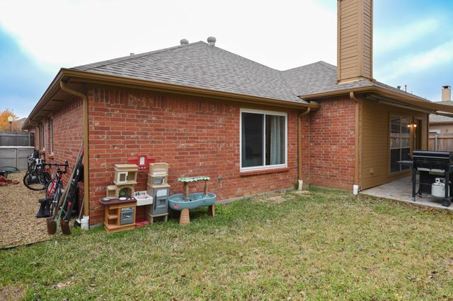 1849 Carver Drive, Carrollton, TX 75010