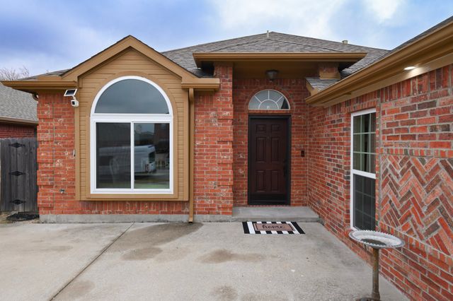 1849 Carver Drive, Carrollton, TX 75010