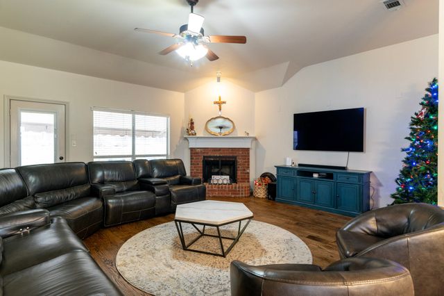 1849 Carver Drive, Carrollton, TX 75010