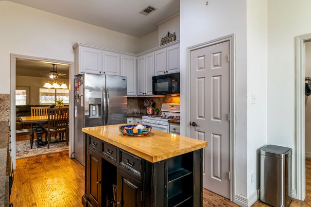 1849 Carver Drive, Carrollton, TX 75010