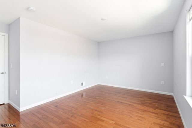 299 N 13Th St, Newark City, NJ 07107