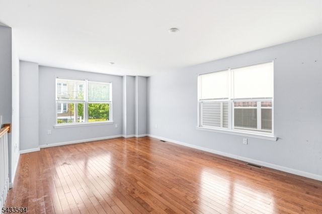 299 N 13Th St, Newark City, NJ 07107
