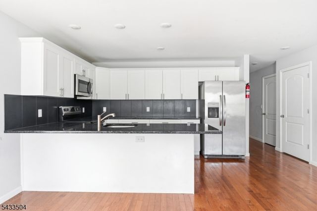 299 N 13Th St, Newark City, NJ 07107