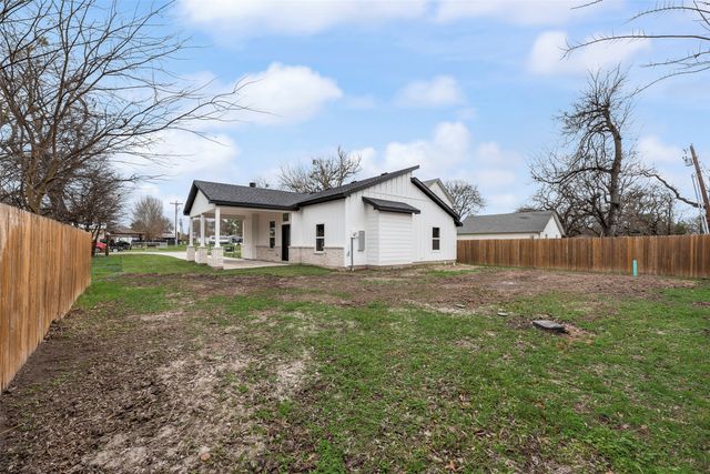 130 Pierson Crossing, East Tawakoni, TX 75472