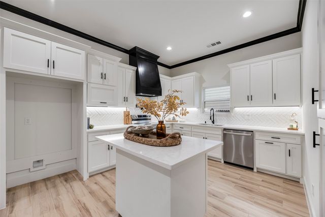 130 Pierson Crossing, East Tawakoni, TX 75472