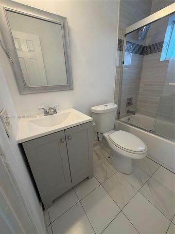 608 NW 3rd Ave 1-2, Hallandale Beach, FL 33009