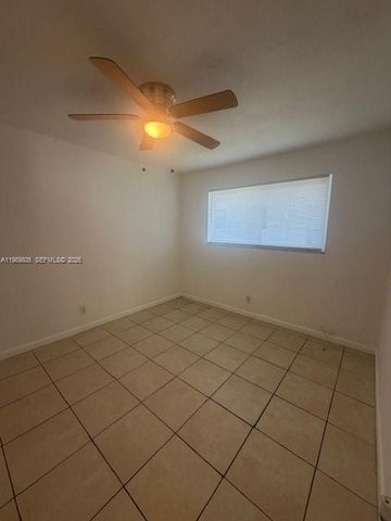 608 NW 3rd Ave 1-2, Hallandale Beach, FL 33009