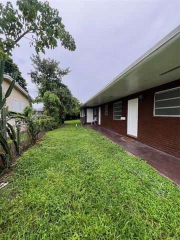 608 NW 3rd Ave 1-2, Hallandale Beach, FL 33009
