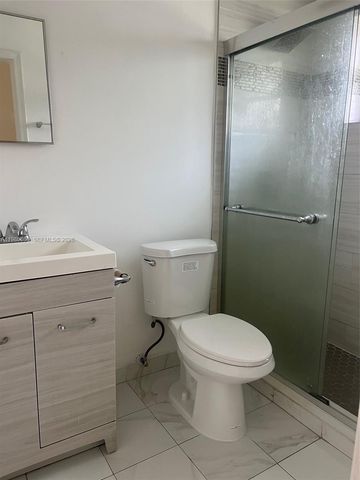 608 NW 3rd Ave 1-2, Hallandale Beach, FL 33009