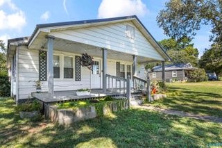 195 County Road 577, Rogersville, AL 35652