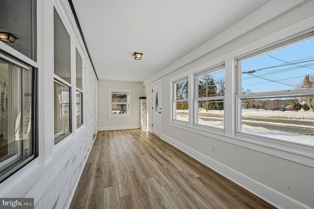 208 CAPITOL TRL, Newark, DE 19711