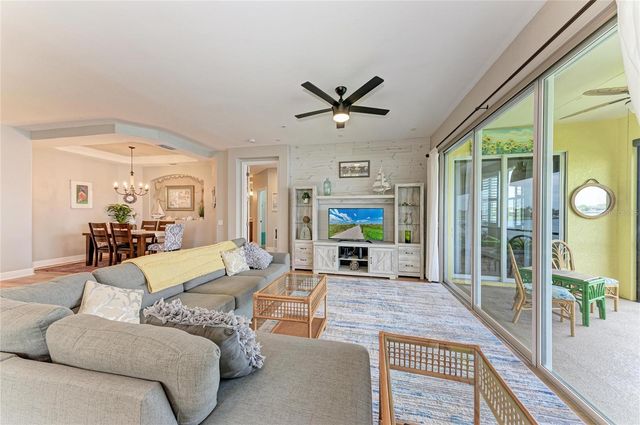 1121 RIVERSCAPE STREET 1121, Bradenton, FL 34208