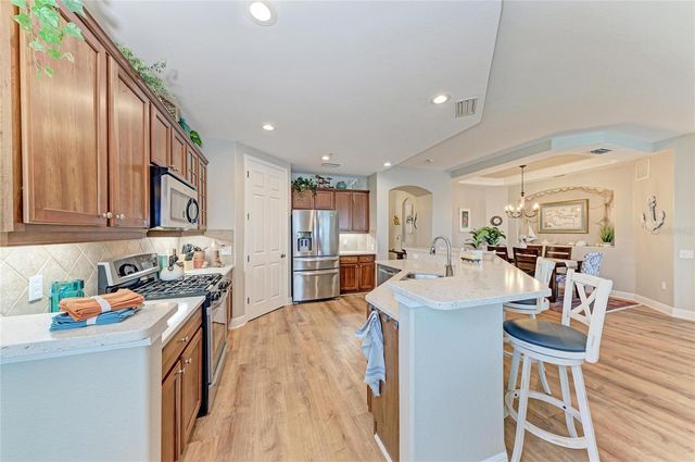 1121 RIVERSCAPE STREET 1121, Bradenton, FL 34208
