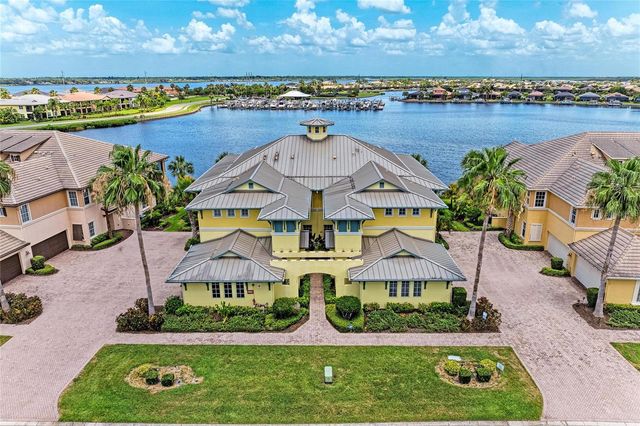 1121 RIVERSCAPE STREET 1121, Bradenton, FL 34208