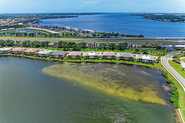 1121 RIVERSCAPE STREET 1121, Bradenton, FL 34208