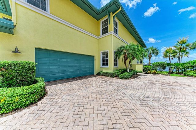 1121 RIVERSCAPE STREET 1121, Bradenton, FL 34208