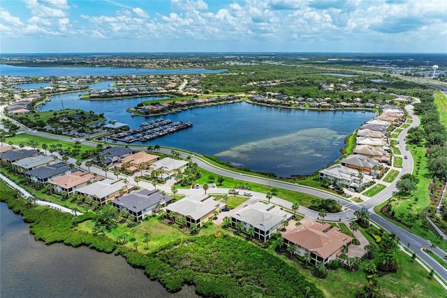 1121 RIVERSCAPE STREET 1121, Bradenton, FL 34208