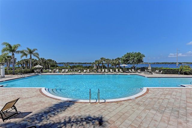 1121 RIVERSCAPE STREET 1121, Bradenton, FL 34208
