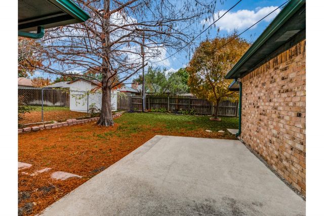6900 Wicks Trail, Fort Worth, TX 76133