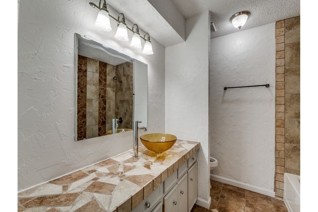 6900 Wicks Trail, Fort Worth, TX 76133