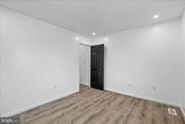 8896 SWEETBRIAR, Manassas, VA 20110