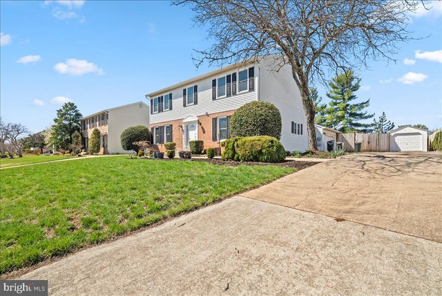 8896 SWEETBRIAR, Manassas, VA 20110