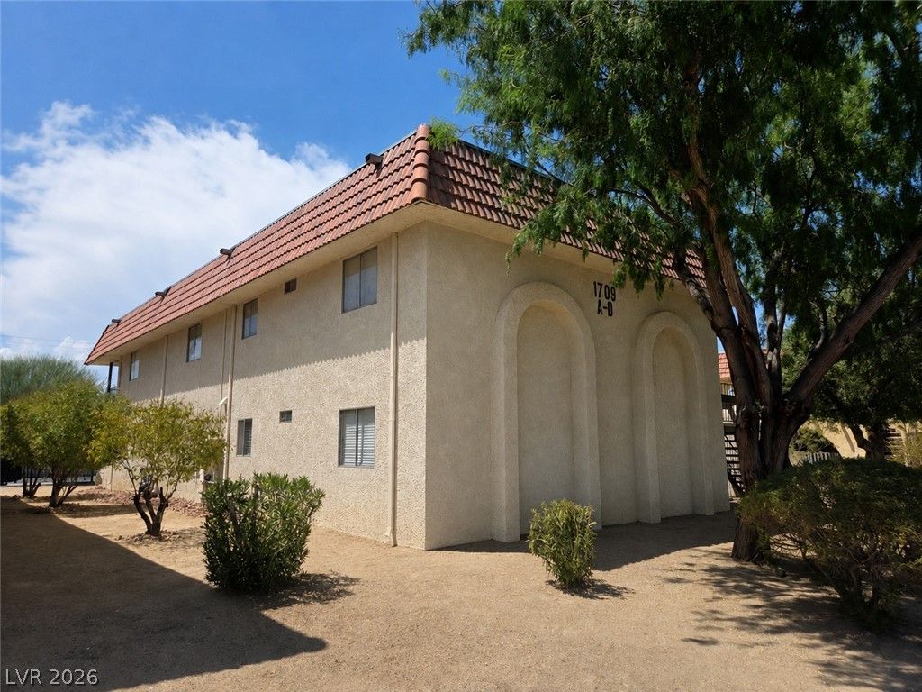 1709 Cordoba Lane, Las Vegas, NV 89108 — exterior