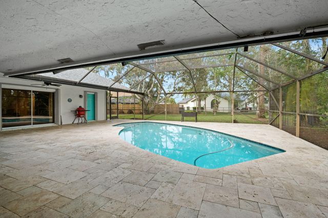 1738 Lindsey Court, Wellington, FL 33414