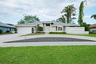 1738 Lindsey Court, Wellington, FL 33414