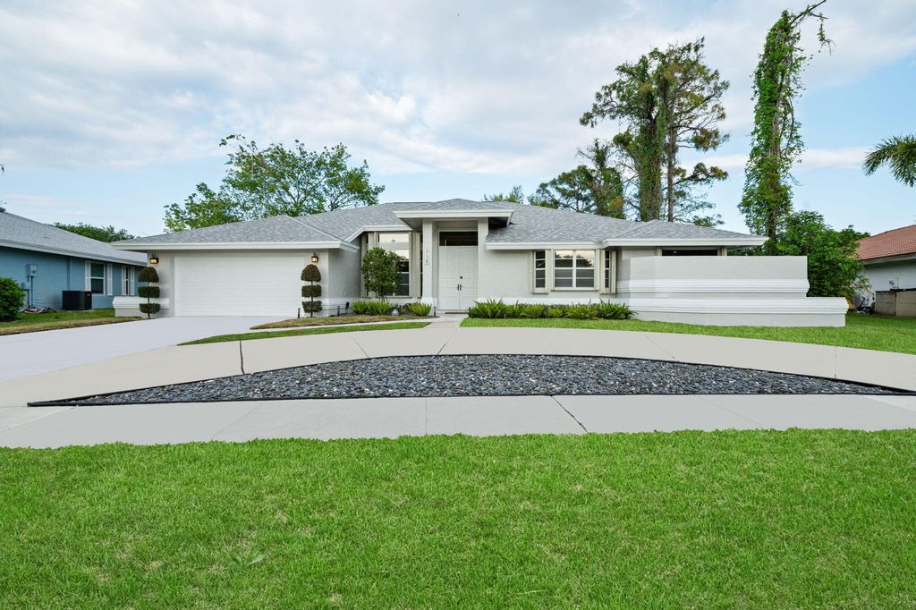 1738 Lindsey Court, Wellington, FL 33414