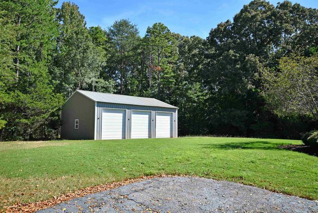 320 Richwood Down Drive, Laurens, SC 29360