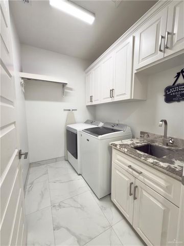 13601 N 41st Lane, Edinburg, TX 78541