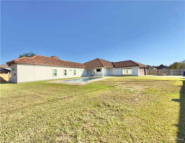 13601 N 41st Lane, Edinburg, TX 78541