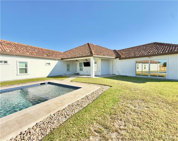 13601 N 41st Lane, Edinburg, TX 78541