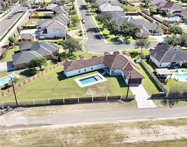 13601 N 41st Lane, Edinburg, TX 78541