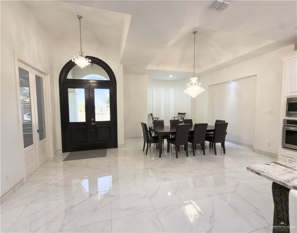 13601 N 41st Lane, Edinburg, TX 78541