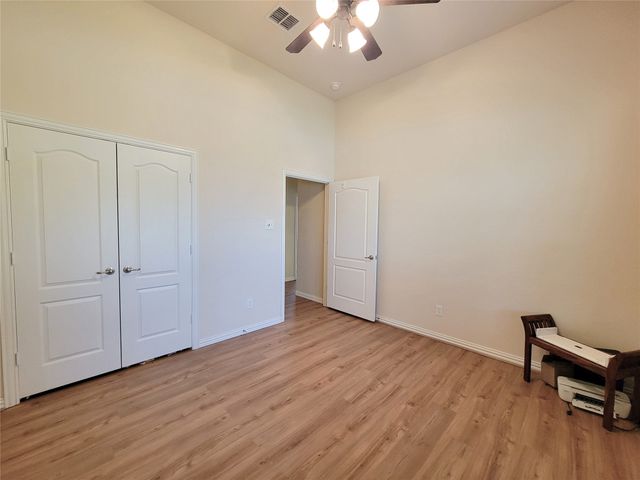 4805 Prairie Aster Drive, Garland, TX 75043