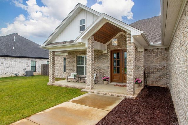 2319 Pleasant Cove Drive, Conway, AR 72034