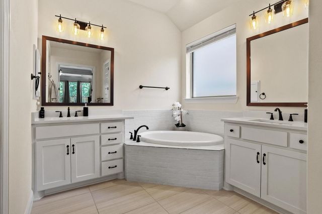 4213 Rocky Ridge Trail, Oak Point, TX 75068