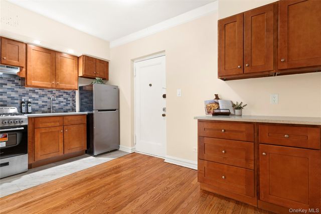 63109 Saunders Street A3, Rego Park, NY 11374