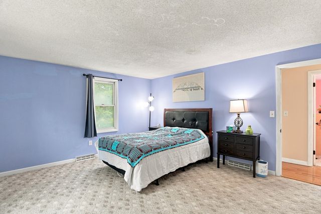 116 Kensington St, Braintree, MA 02184