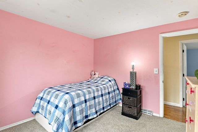 116 Kensington St, Braintree, MA 02184